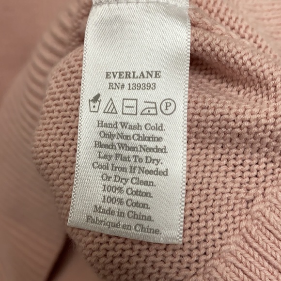Everlane V Neck Pullover Small - Picture 3 of 4